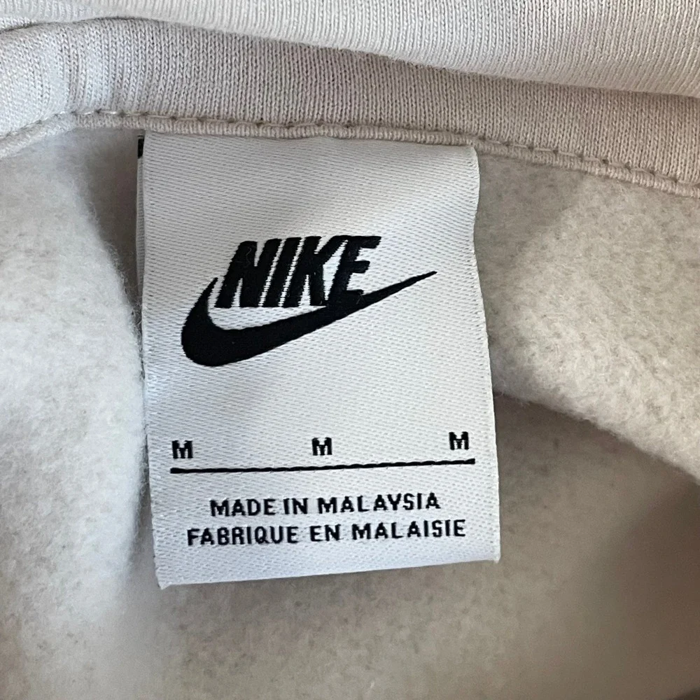 Nike Sweathshirt Hoodie Cream Swoosh Oversized Woman's Medium Blokecore Normcore